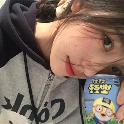 老妇与鸽子