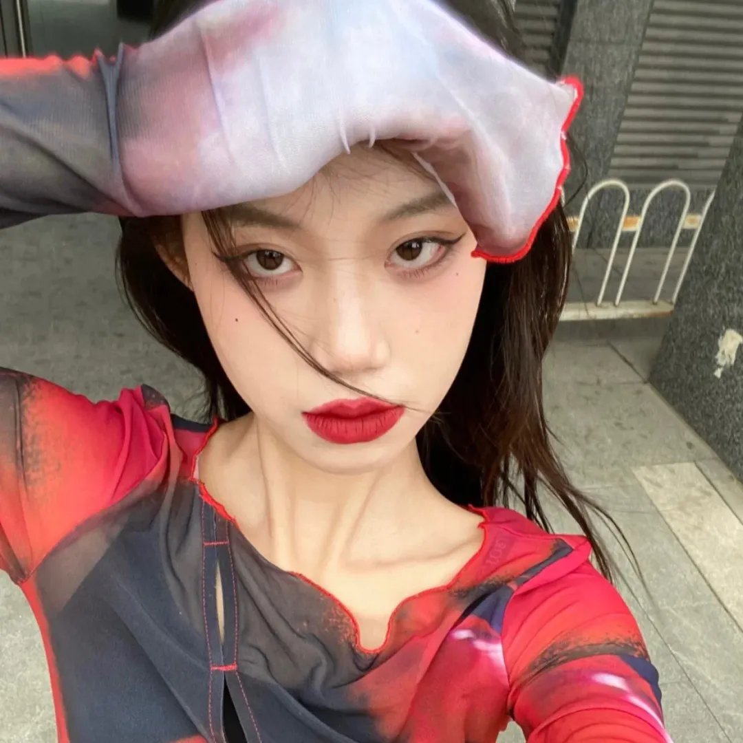 恋上女镖师